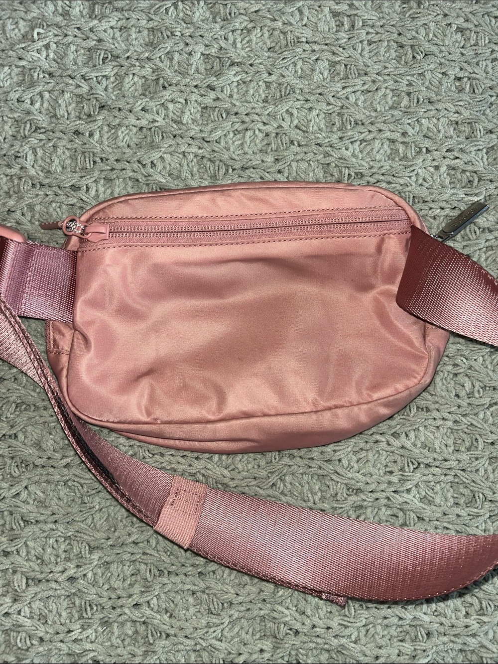 lululemon athletica Dusty Pink Crossbody Belt Bag - Picture 2 of 6